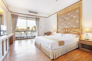 Chakphong Resort | Rayong Chalet Resort
