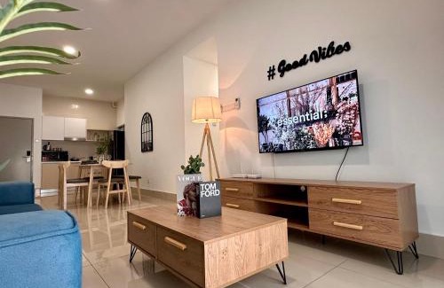 Pengkalan Tentera Udara Diraja Malaysia Apartment | Razak City Residences, Sungai Besi by Rverse Suite