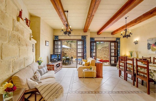 Ggantija House | Razzett ta' Leli Holiday Home