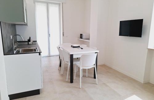 Sud-Ovest Apartment | Re Lear Expo