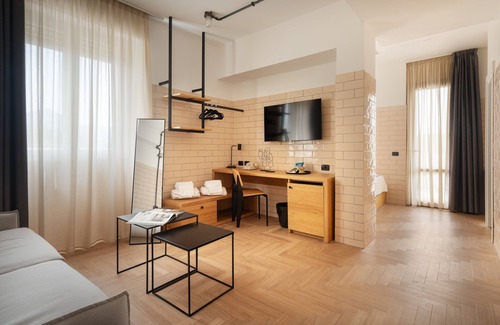 Marina di Pietrasanta Hotel | RE-Versiliana