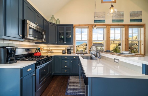 Chelan House | Ready or Knot at The Lookout at Lake Chelan