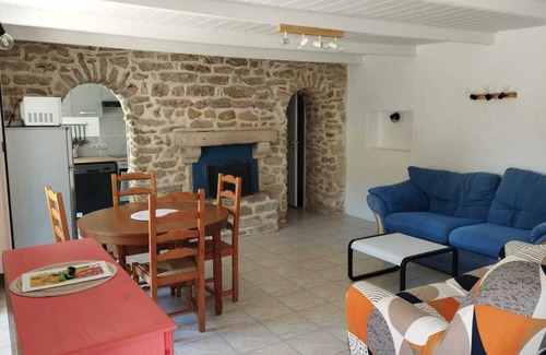Saint-Guenole House | Real Fisherman's house, Close to beach, port and windsurfing