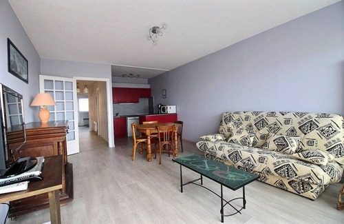 Hardelot-Plage Apartment | REALE C1: Seafront apartment for 4 people on 1st floor with balcony and WIFI