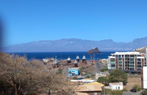 Mindelo House | Recanto Verde Cara