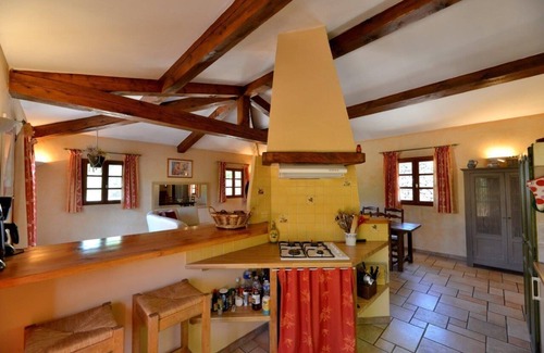Mons House | Recently built villa in olive grove