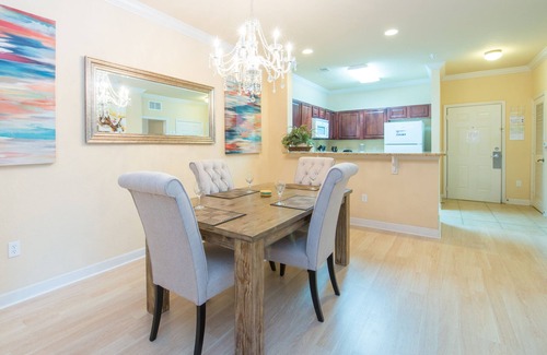 Four Corners Condo | Recently Renovated, Award Winning, Brand New Furniture , Near Disney 2+2