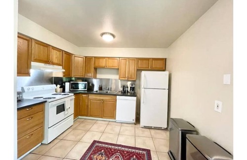 Parker Lane Apartment | *Recharge South Central 5mi from downtown* VC