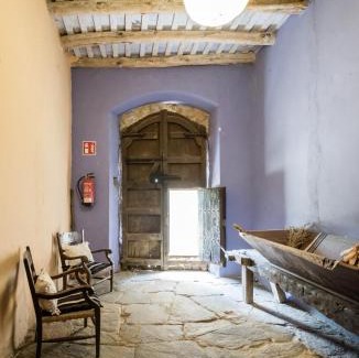 Susqueda Apartment | Rectoria Santuari del Coll