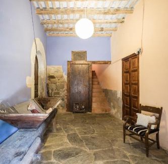 Susqueda Apartment | Rectoria Santuari del Coll
