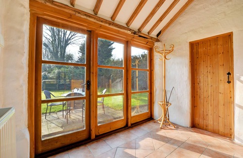 Hethel House | Rectory Barn - Three Bedroom House, Sleeps 6