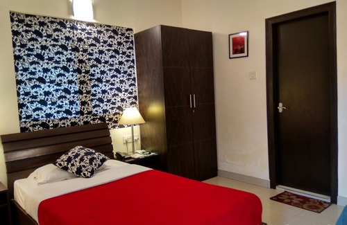 Bhowanipore Bed & Breakfast | Red Arrow Residency