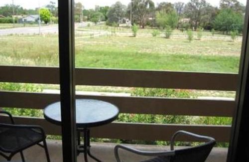 Watson Hotel | Red Cedars Motel