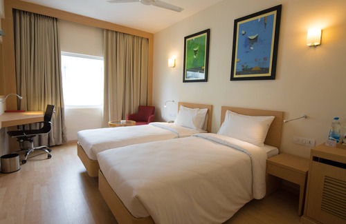 Tiruchirappalli Hotel | Red Fox by Lemon Tree Hotels, Tiruchirappalli (Trichy)