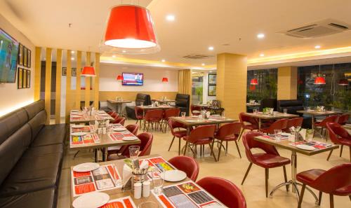 Tiruchirappalli Hotel | Red Fox by Lemon Tree Hotels, Tiruchirappalli Trichy