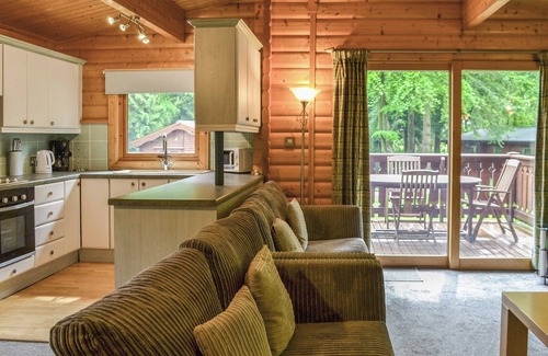 Kenwick Cottage | Red Kite Lodge - UK37417