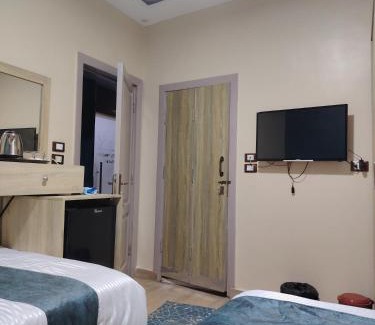 Al Haram Hotel | Red Pyramids Hotel