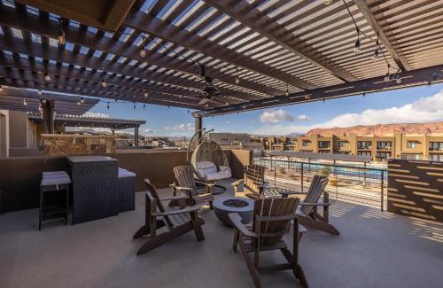St. George Villa | Red Rock & Turned Wood Escape