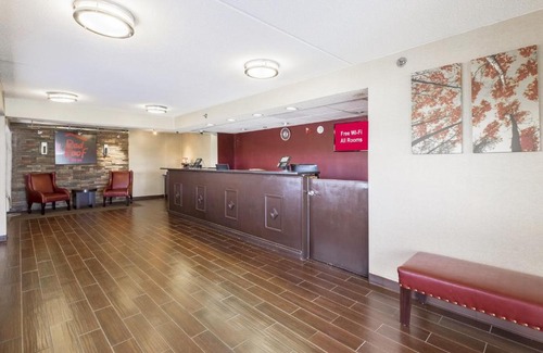 Sharonville Hotel | Red Roof Inn Cincinnati - Sharonville