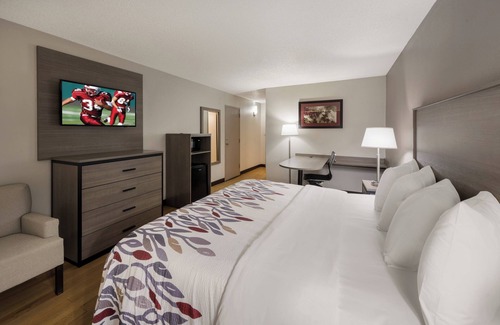 Dumfries Hotel | Red Roof Inn Dumfries - Quantico