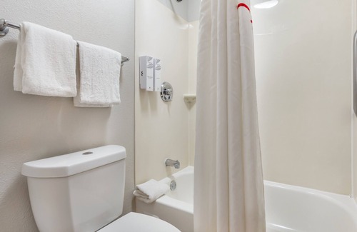 Durham Hotel | Red Roof Inn Durham - Duke Univ Medical Center