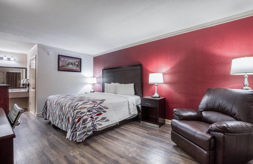 Forrest City Hotel | Red Roof Inn Forrest City