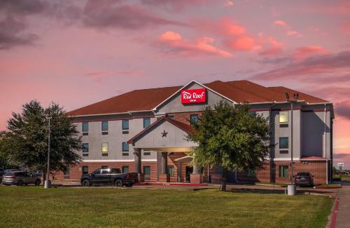 La Porte Hotel | Red Roof Inn La Porte