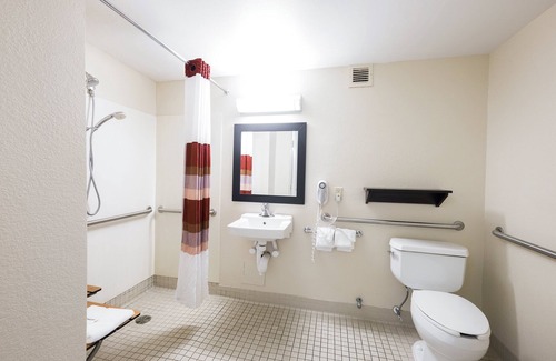 Franklin Park Hotel | Red Roof Inn PLUS+ Austin South