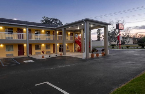 Valdosta Hotel | Red Roof Inn Valdosta - University