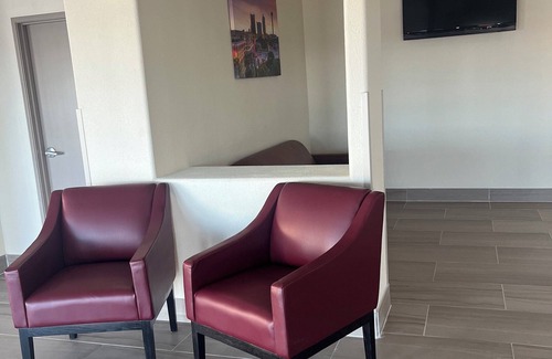 North San Antonio - SAT Hotel | Red Roof PLUS+ San Antonio Northeast