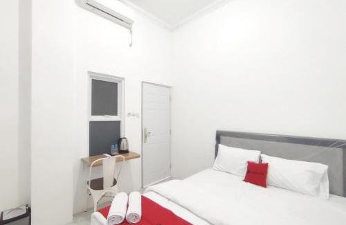 Surakarta Hotel | RedDoorz at Arya Yudini Tugu Kartasura