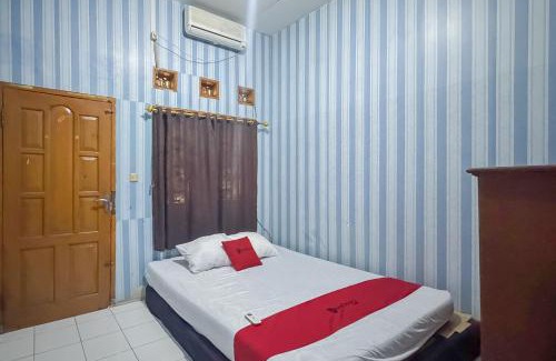 Cileunyi Hotel | RedDoorz at Kuning GH Jatinangor
