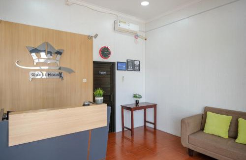 Depok House | RedDoorz at MM Guesthouse Yogyakarta