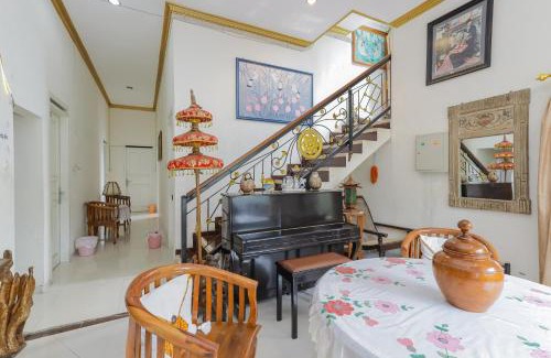 Dinoyo Hotel | RedDoorz at Villa Puncak Tidar