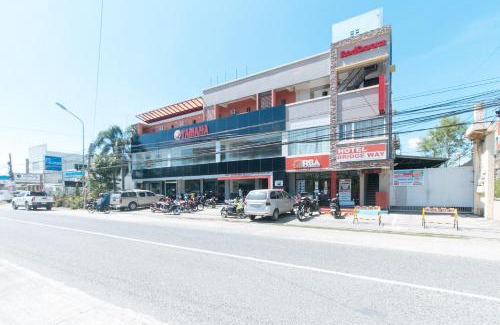 Tuguegarao Hotel | RedDoorz @ Bridgeway Hotel Tuguegarao City