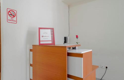 Cideng House | RedDoorz @ Jalan Biak Roxy Jakarta