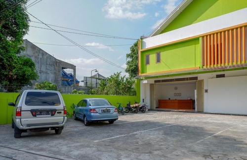 Banjarasri Hotel | RedDoorz @ Jalan Wonosari KM.9