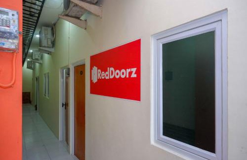 Semarang Hotel | RedDoorz @ Kawasan Industri Candi Semarang