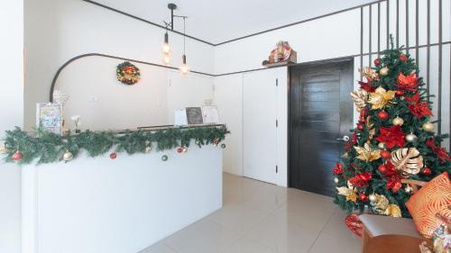 Mandaue Hotel | RedDoorz @ Leoncia Apartelle Mandaue City