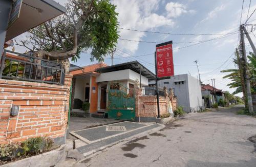 Buleleng Hotel | RedDoorz near Buleleng Harbour 2