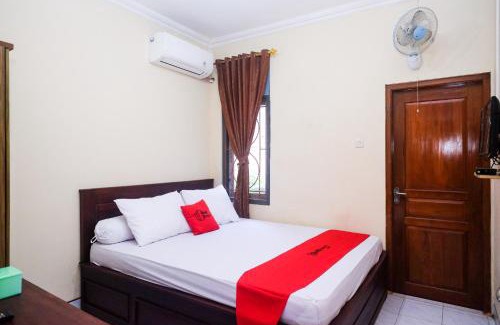 Kalasan Hotel | RedDoorz near Candi Ratu Boko 2