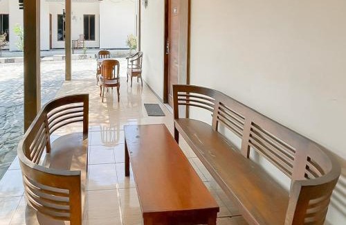 Java Hotel | RedDoorz near Exit Toll Kalijati Subang