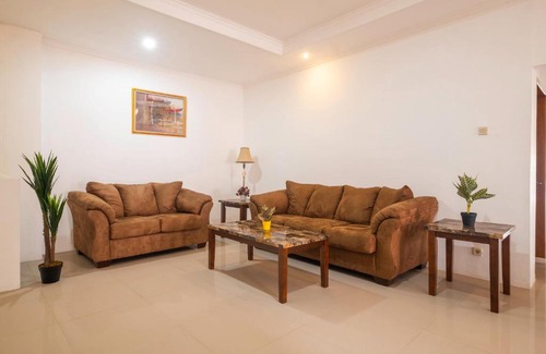 Bandung Hotel | RedDoorz near Exit Toll Moh. Toha