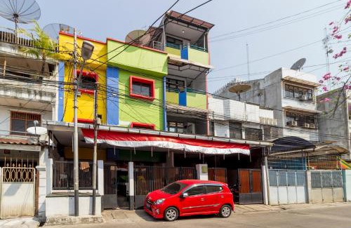 Gambir House | Reddoorz near Gajah Mada Plaza 2