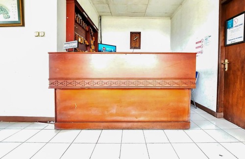 Cipanas Hotel | RedDoorz near Pasar Cipanas