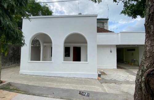 Magelang Hotel | RedDoorz near RSUD Tidar Magelang