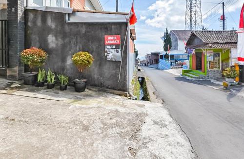 Kopeng Hotel | RedDoorz near Treetop Adventure Kopeng