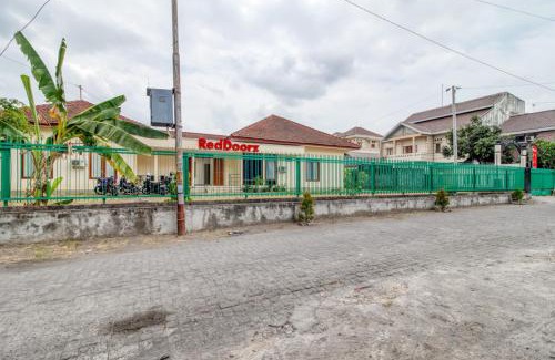 Sinduadi House | RedDoorz near Universitas Gajah Mada