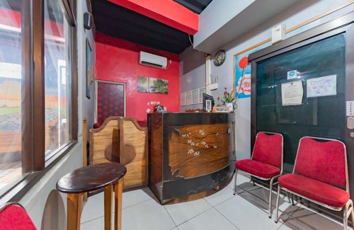 Karawang Hotel | RedDoorz near UNSIKA University Karawang