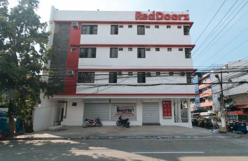Sampaloc Hotel | RedDoorz near UST Sampaloc Manila